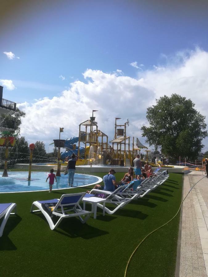 Apartamento Bel Mare Patio B217 Miedzyzdroje Exterior foto